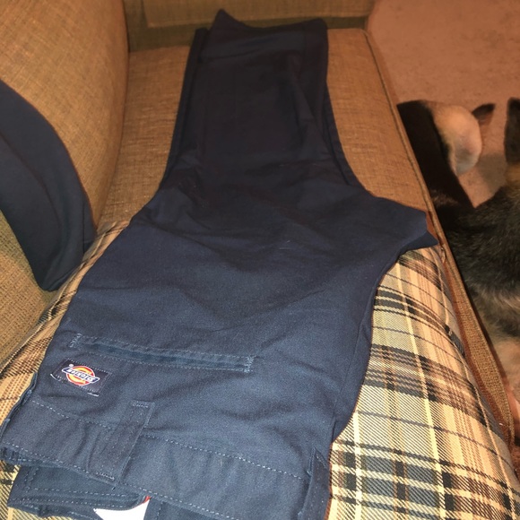 TWO PAIRS OF NEW DICKIES ( FITS 36x34 )!!!!!! - Picture 3 of 5